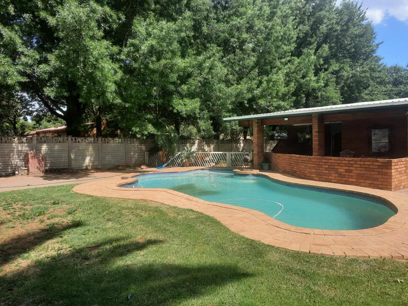 4 Bedroom Property for Sale in Sasolburg Ext 4 Free State